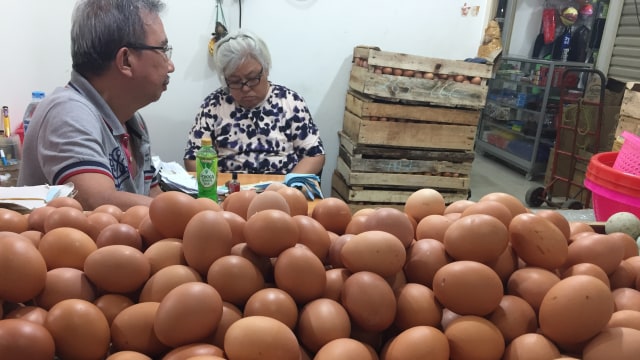 Telur Ayam di Pasar Senen, Jakarta (Foto: Ema Fitriyani/kumparan)