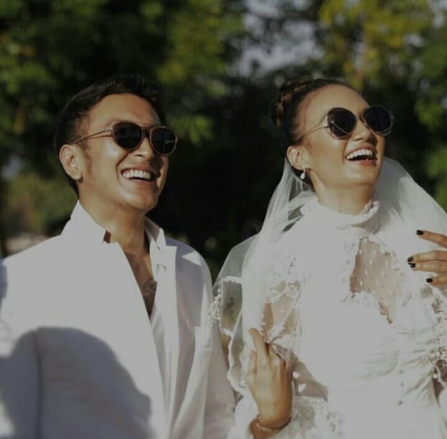 6 Puteri Indonesia yang Bikin Patah Hati karena Sudah Menikah (1)