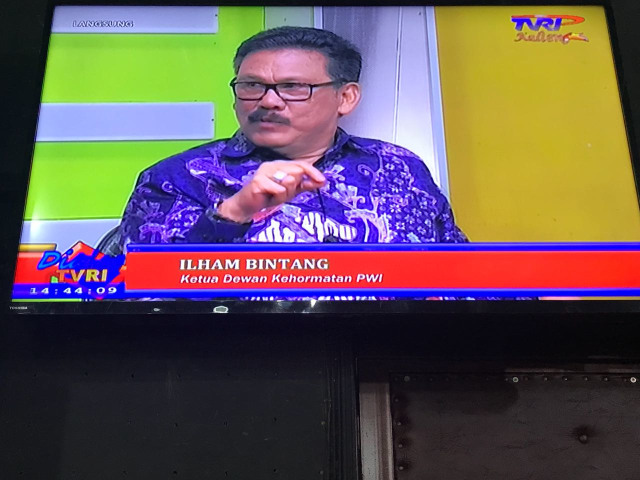 Ilham Bintang saat di TVRI (Foto: Istimewa)