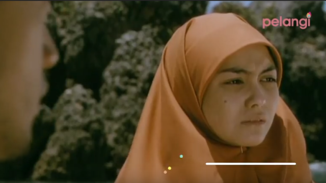 Revalina S Temat di Film 'Perempuan Berkalung Sorban' (Foto: Youtube Dens.TV)