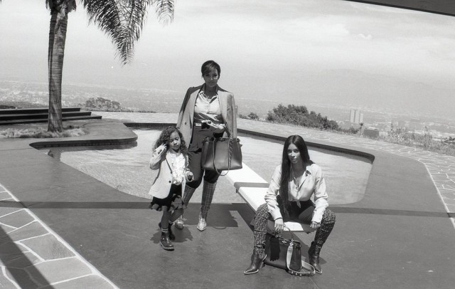 Kris Jenner, Kim Kardashian, dan North West di Kampanye Fendi (Foto: Fendi)