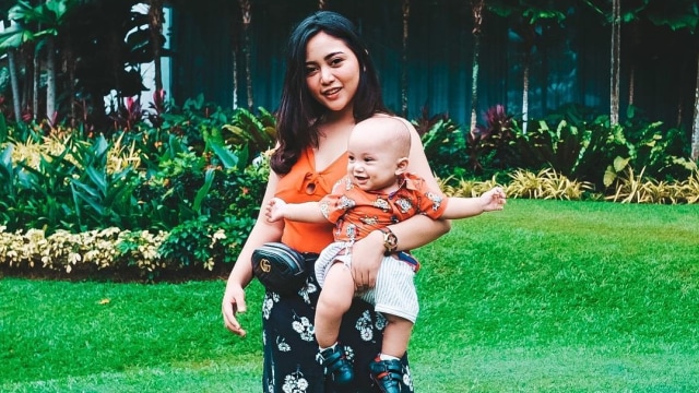 Rachel Vennya dan anaknya Xabiru. (Foto: Instagram/@rachelvennya)