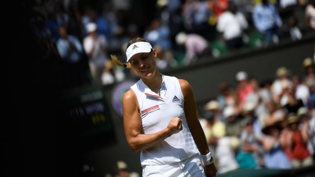 Angelique Kerber ke final Wimbledon 2018. (Foto: Neil Hall/Pool via Reuters)