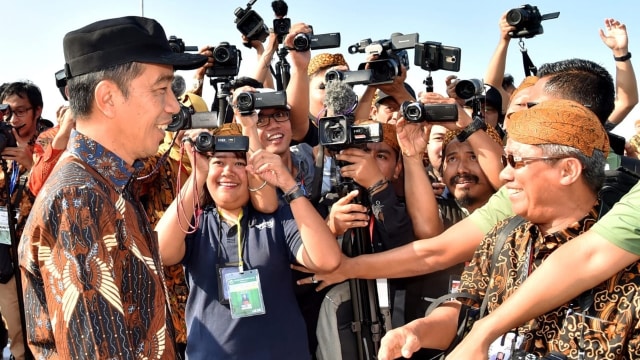 Jokowi Saat Peresmian Jalan Tol Solo-Ngawi (Foto: Dok. Biro Pers Setpres)