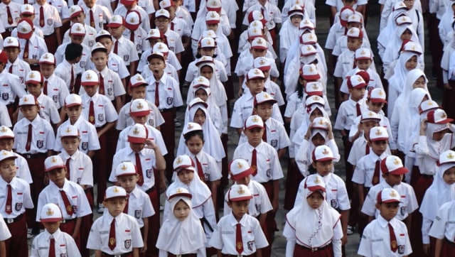 Suasana SDN Jati Padang 01 di hari pertama masuk sekolah. Foto: Irfan Adi Saputra/kumparan