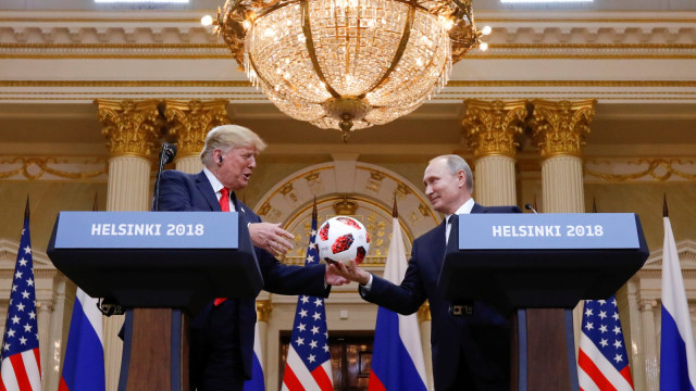 Pertemuan Donald Trump dan Vladimir Putin di Helinski (Foto: REUTERS/Kevin Lamarque)