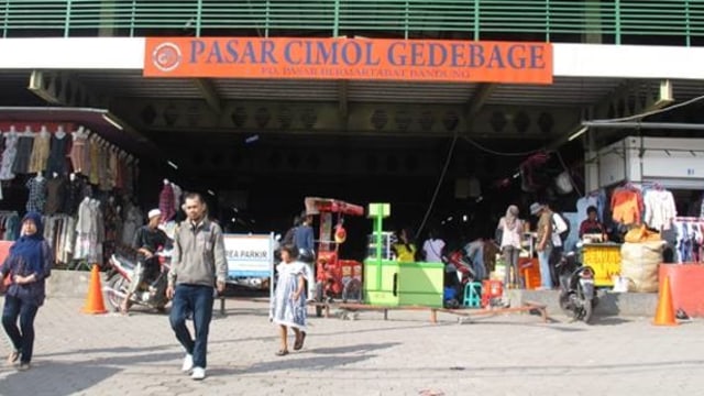 Pasar Pakaian Bekas Cimol Gedebage Bandung. (Foto: Facebook/Pasar Cimol Gedebage)