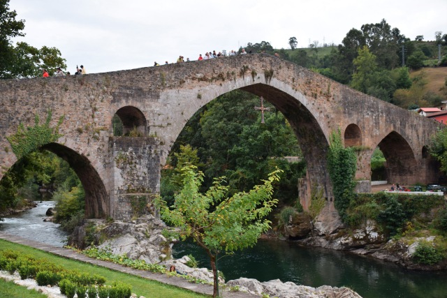 Jembatan Roma di Asturias (Foto: Flickr/Leticia Roncero)