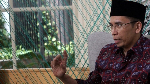 Gubernur NTB TGH Muhammad Zainul Majdi atau Tuan Guru Bajang, saat mengunjungi kantor kumparan, Jakarta. (Foto: Abil Achmad Akbar/kumparan)