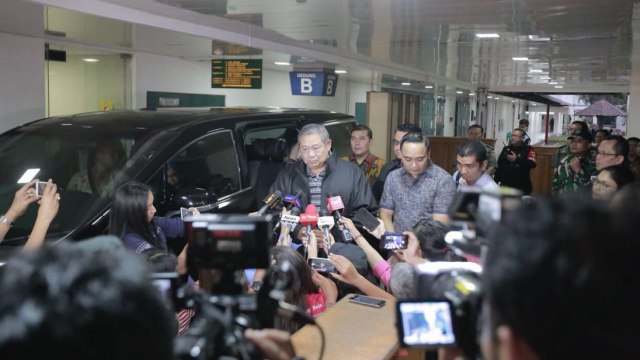 SBY pulang dari RSPAD Gatot Soebroto, Kamis (19/7/2018). (Foto: Dok Partai Demokrat)