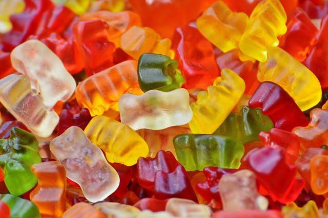 Ilustrasi Vitamin Gummy untuk Anak (Foto: Pixabay)