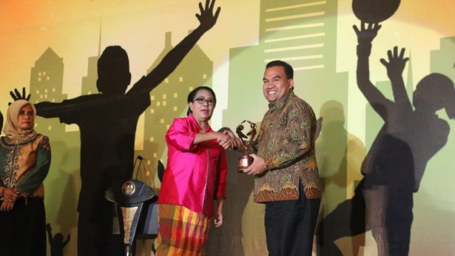 Blora Terima Penghargaan Kabupaten Layak Anak 2018