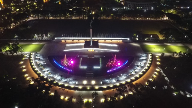 Indahnya Air Mancur Menari Di Lapangan Banteng Usai