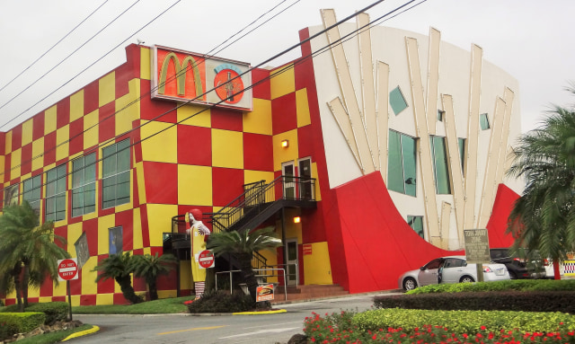 McDonald's terbesar di dunia (Foto: Flickr/Viictor Mendes)