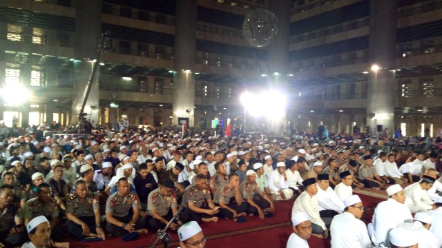 Pengajian DMI di Masjid Istiqlal, Jakarta Pusat. (Foto: Kevin Kurnianto/kumparan)