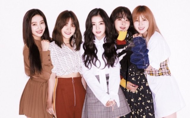 SM Entertainment Rilis Light Stick Red Velvet