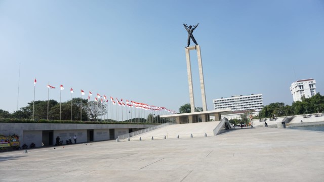 Fasilitas pasca revitalisasi taman lapangan banteng (Foto: Iqbal Firdaus/kumparan)