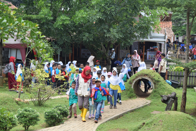 Tempat Wisata Edukasi, Selain Belajar Bisa juga Bermain (1)