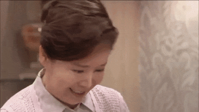 Adegan 'Kimchi Slap' Drama Korea (Foto:  업뎃up. date/youtube)