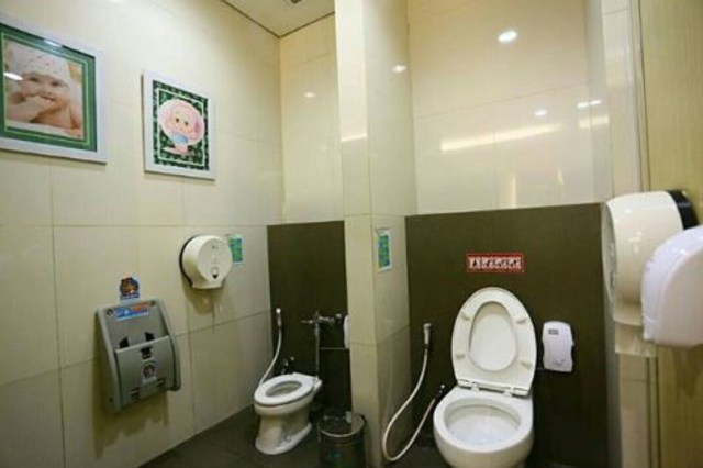 Family toilet di Bandara Ngurah Rai (Foto: Instagram/ngurahraiairport)