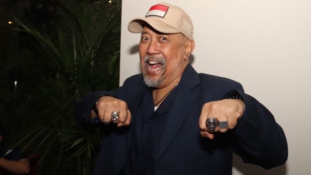 Berhenti Merokok, Indro Warkop Merasa Jadi Pria Sejati (43045)