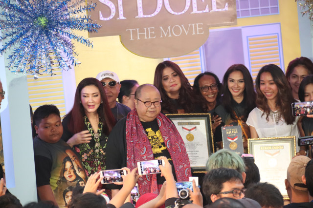 Film 'Si Doel the Movie' Raih dua penghargaan dari MURI, pada Minggu (29/7). (Foto: Munady)