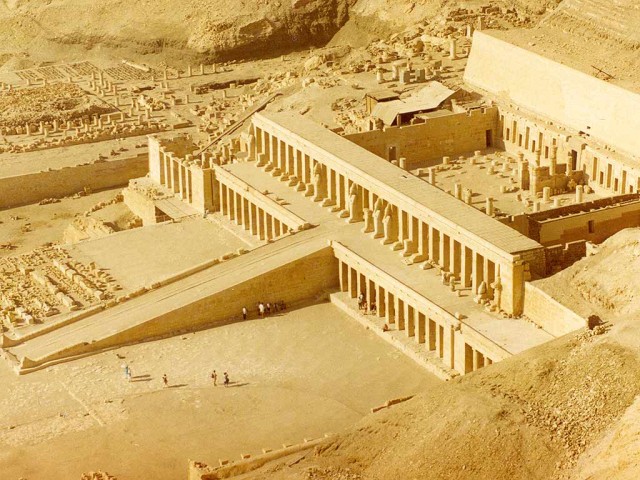 Misteriusnya Luxor, Ibu kota Mesir Kuno (3)
