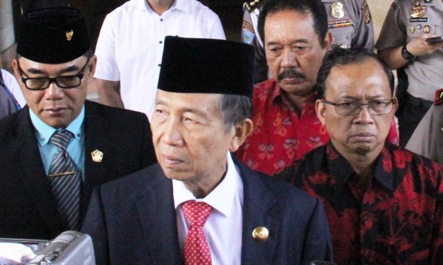  DPRD Bali Resmi Umumkan Koster-Ace Gubernur Terpilih