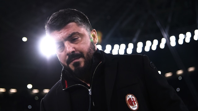 Gennaro Gattuso waspadai efek rumor transfer AC Milan. (Foto: MARCO BERTORELLO / AFP)