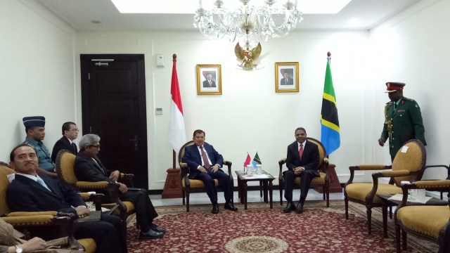 Wakil Presiden RI, Jusuf Kalla terima Presiden Zanzibar. (Foto: Kevin Kurnianto/kumparan)