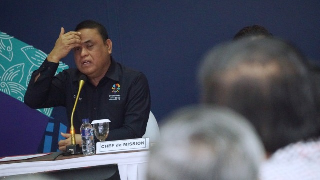 Komjen (Purn) Syafruddin memimpin rapat persiapan acara pengukuhan dan pelepasan atlit di Sekertariat CdM, STIK PTIK, Jakarta, Kamis (2/8). Foto: Fanny Kusumawardhani/kumparan