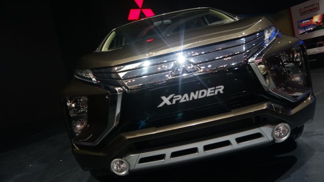 Mitsubishi Xpander warna Bronze Metallic Foto: Iqbal Firdaus/kumparan