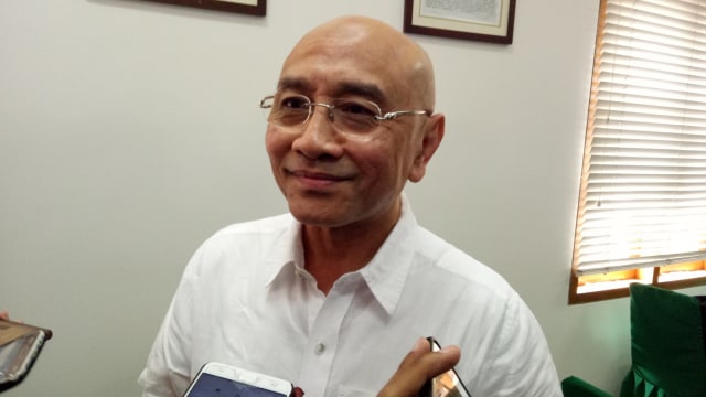 dr. Aman Bhakti Pulungan, Ketua Umum IDAI
 (Foto: Maulana Ramadhan/kumparan)