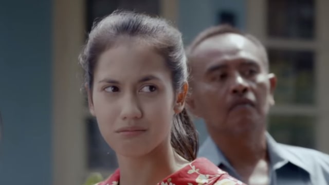 Pevita Pearce di Film 'Aach... Aku Jatuh Cinta' (Foto: YouTube  MVP Pictures ID)