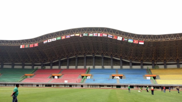 Suasana Stadion Patriot Candrabragha jelang Asian Games 2018, pada Jumat (03/8).  (Foto: Alan Kusuma/kumparan)