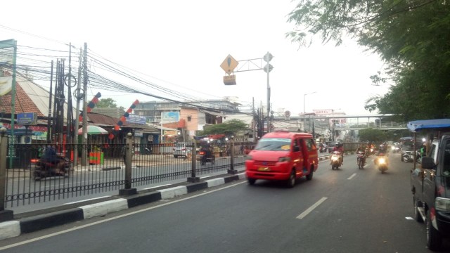 Lokasi kejadian kericuhan di Pasar Rebo, Jakarta Timur (Foto: Adhim Mugni/kumparan)