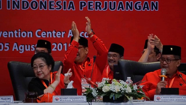 Ketum PDIP Megawati Soekarnoputri membuka pembekalan Bacaleg DPR RI, Minggu (5/8) (Foto: Iqbal Firdaus/kumparan)