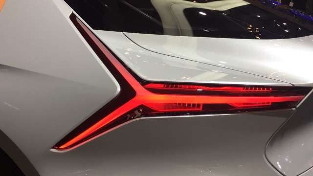 Lampu belakang Mitsubishi e-Evolution Concept (Foto: Aditya Pratama Niagara/kumparanOTO)