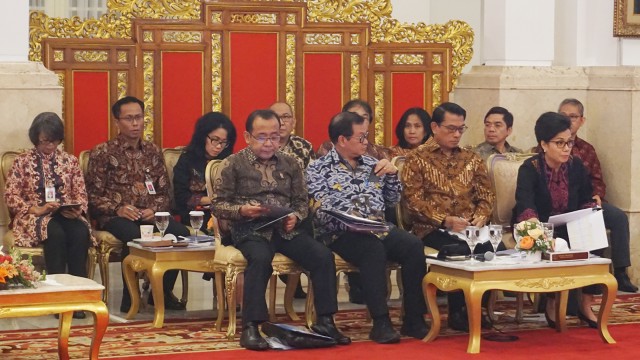 Sejumlah menteri Kabinet kerja hadiri sidang kabinet paripurna nota keuangan dan RAPBN 2019 di Istana, Jakarta, Selasa (7/8). (Foto: Yudhistira Amran Saleh/kumparan)