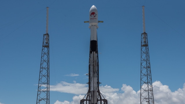 Satelit Merah Putih milik Telkom. (Foto: SpaceX/Twitter)