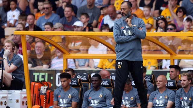 Nuno saat memimpin Wolverhampton. (Foto: Reuters/John Clifton)