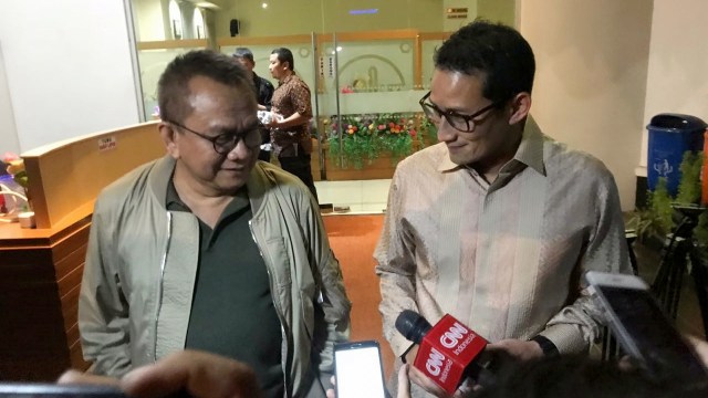 M Taufik (Kiri) dan Sandiaga Uno di Kantor DPP PKS (Foto: Nabilla Fatiara/kumparan)