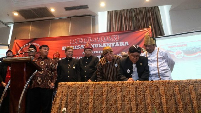 Deklarasi Barisan Nusantara mendukung Jokowi-Moeldoko sebagai capres/cawapres 2019 di Hotel Royal Kuningan, Jakarta, Rabu (8/8). (Foto: Nugroho Sejati/kumparan)