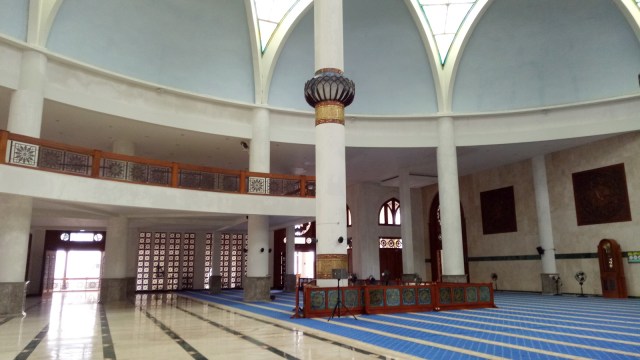 Masjid Agung Natuna (Foto: Andari Novianti/kumparan)