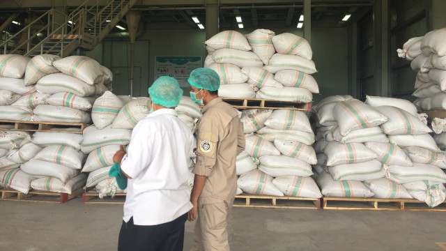 Gudang fermentasi biji kakao PT Kalla Kakao Industri 
 (Foto: Ema Fitriyani/kumparan)