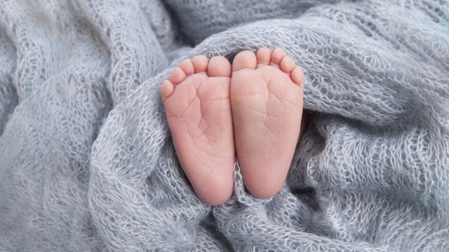Telapak kaki bayi umumnya rata
 (Foto: shutterstock)