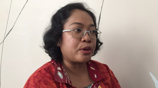 Adiyana Esti, dokter dari institusi Angsamerah, di acara diskusi "Tangkal Hoax-nya, Pahami Fakta HIV/AIDS" di Jakarta, Kamis (9/8). (Foto: Sayid Mulki Razqa/kumparan)