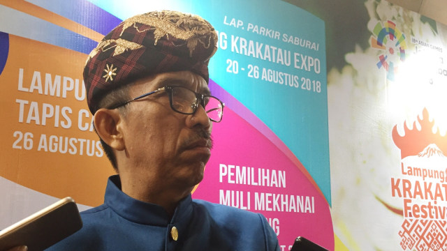 Kepala Dinas Pariwisata Lampung, Budiharto peluncuran acara Lampung Krakatau Festival, Kamis (9/8). (Foto: Helinsa Rasputri/kumparan)