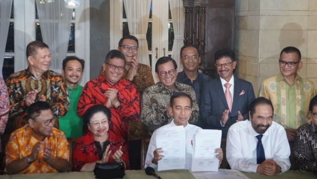 Konfrensi pers pertemuan koalisi Jokowi di Kafe Plataran, Menteng, Kamis (9/8/2018). (Foto: Nugroho Sejati/kumparan)