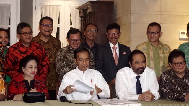 Jokowi Umumkan Nama Cawapres Bersama Ketum dan Sekjen Parpol Pendukung (Foto: Yudhistira Amsal/kumparan)